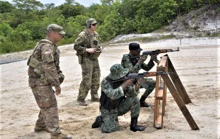 Guyana signs its security to Washington, and asks the region to follow its logic