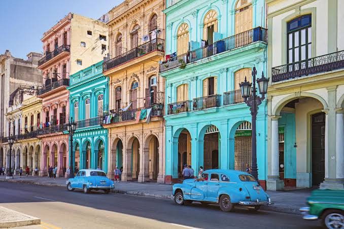 Cuba Faces the Region's Steepest Contraction, ECLAC Projects a 10.3% Fall