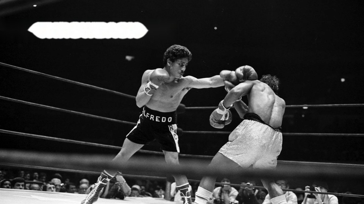 Puerto Rico Mourns Wilfredo Gomez, the 'Bazooka' Who Knocked Down a Division